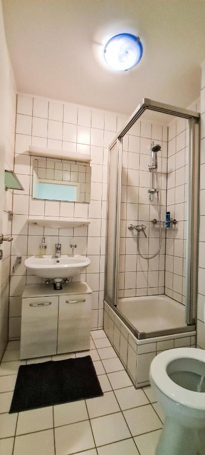 Apartment Ruhige Im . Private Parkplatz ,balkon ,netflix Nürnberg